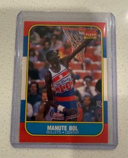 1986-87 Fleer Manute Bol Rookie Card