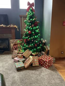 9 Foot Christmas Tree