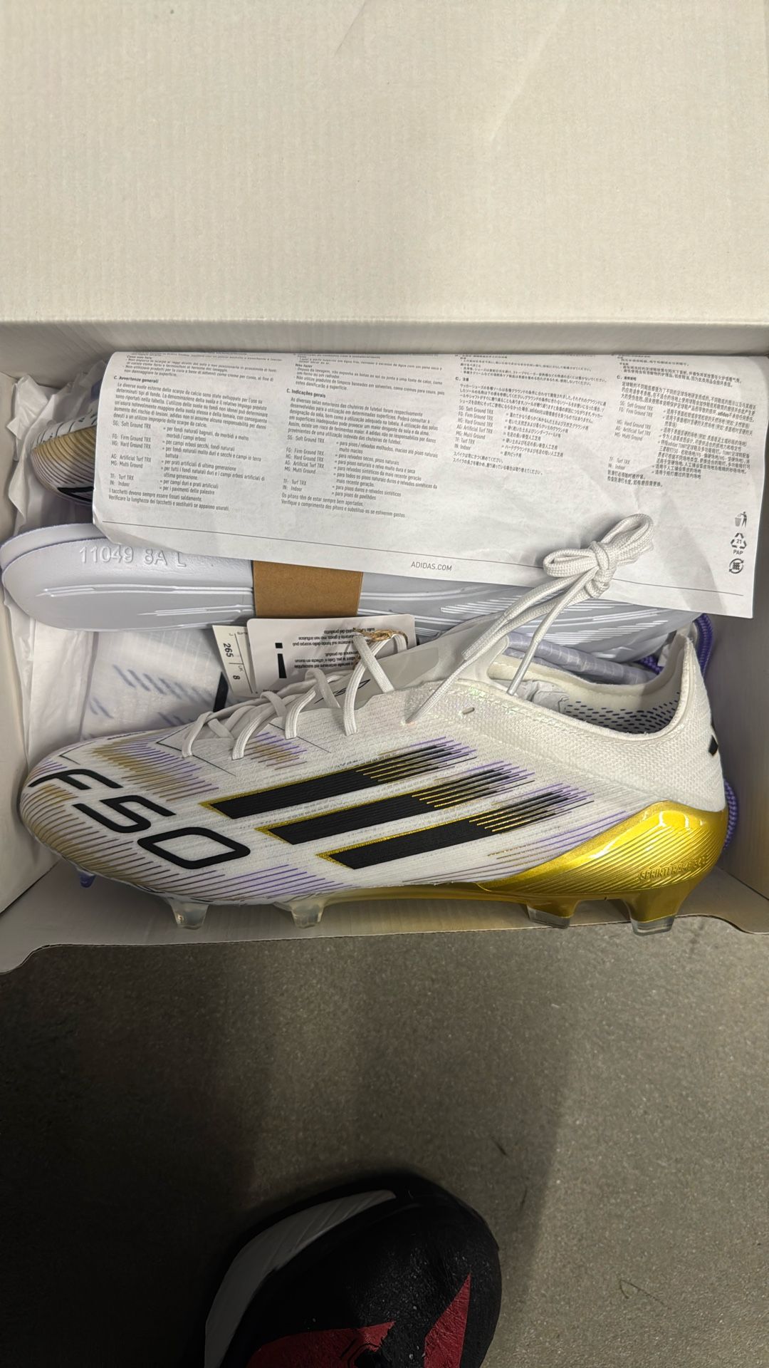 F50 Elite Fg Size 8.5