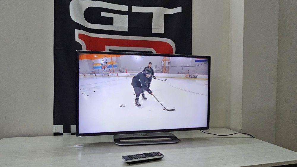 Vizio TV 📺 32 In