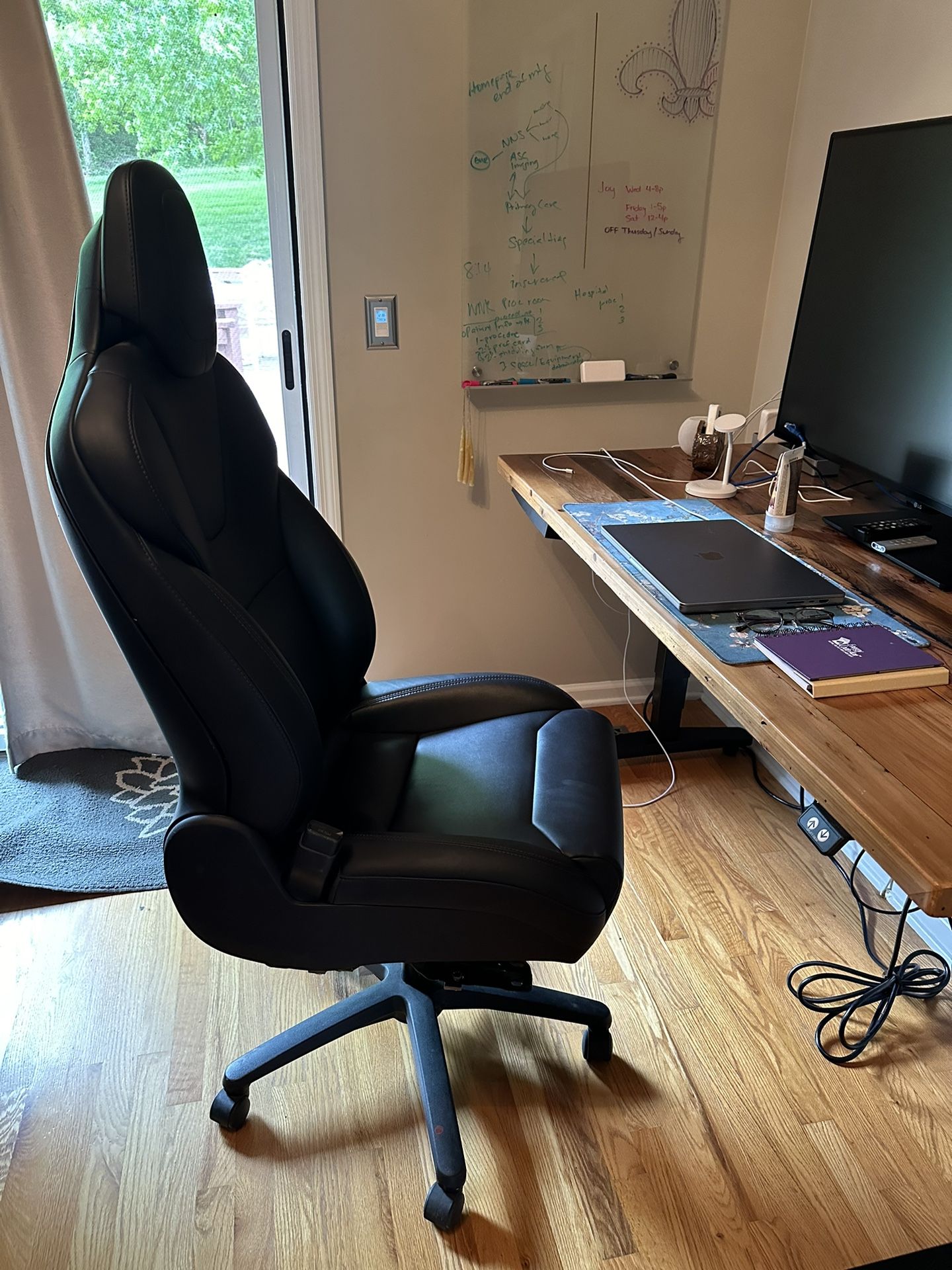 Tesla Chair
