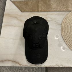 Gucci GG Canvas Baseball  Cap