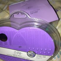 Nail Dryer And Makeup Brush Cleaner