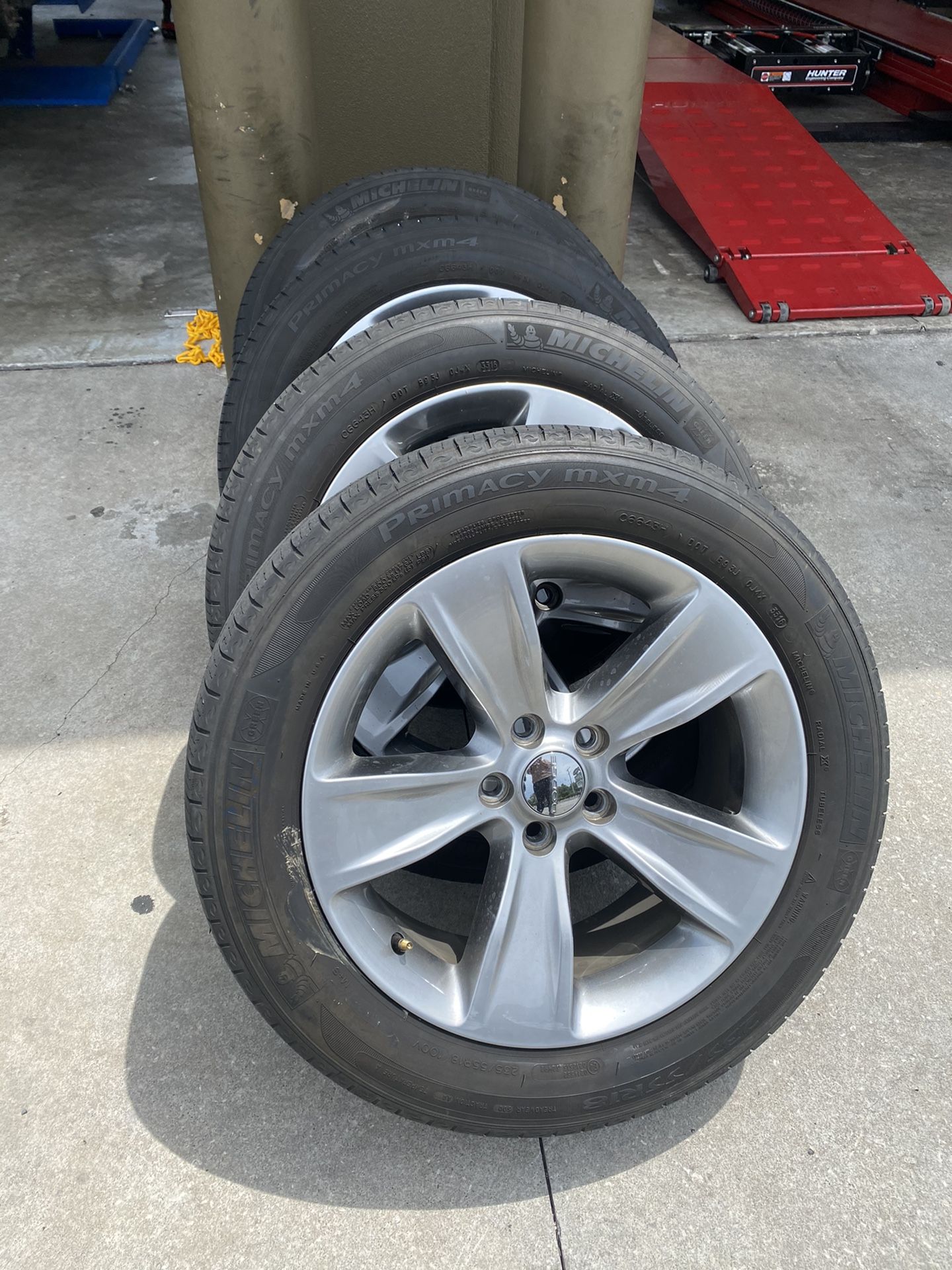 2016 Dodge Challenger 18” Rims and Tire.