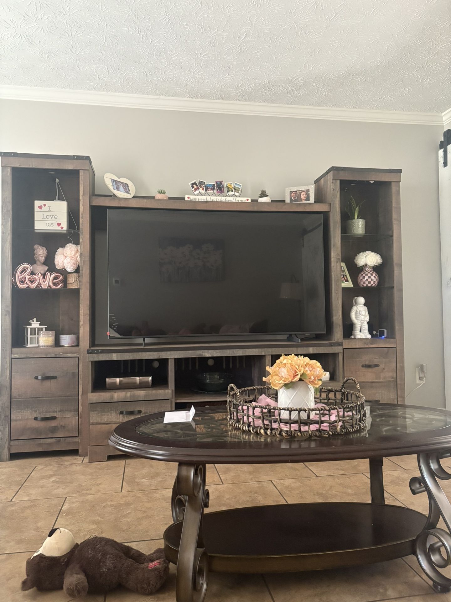 Tv Stand And Table