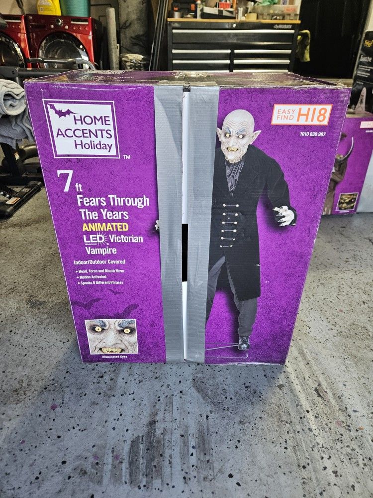 Home Depot Halloween Animatronics Vampire