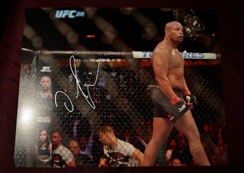 Daniel Cormier signed photo, ufc