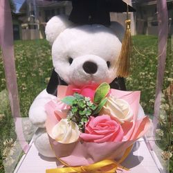 Graduation Bear With Bouquet 💐 