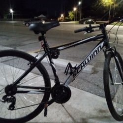 29 In Schwinn Pathway Unasex Bicycle 