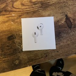 AirPod 4 Active Noise Cancellation 