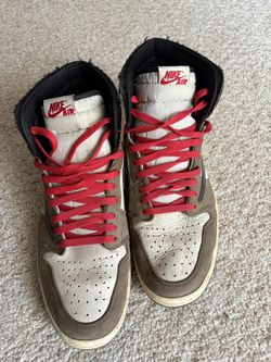Travis Scott Air Jordan 1 Retro High "Mocha" Size 12