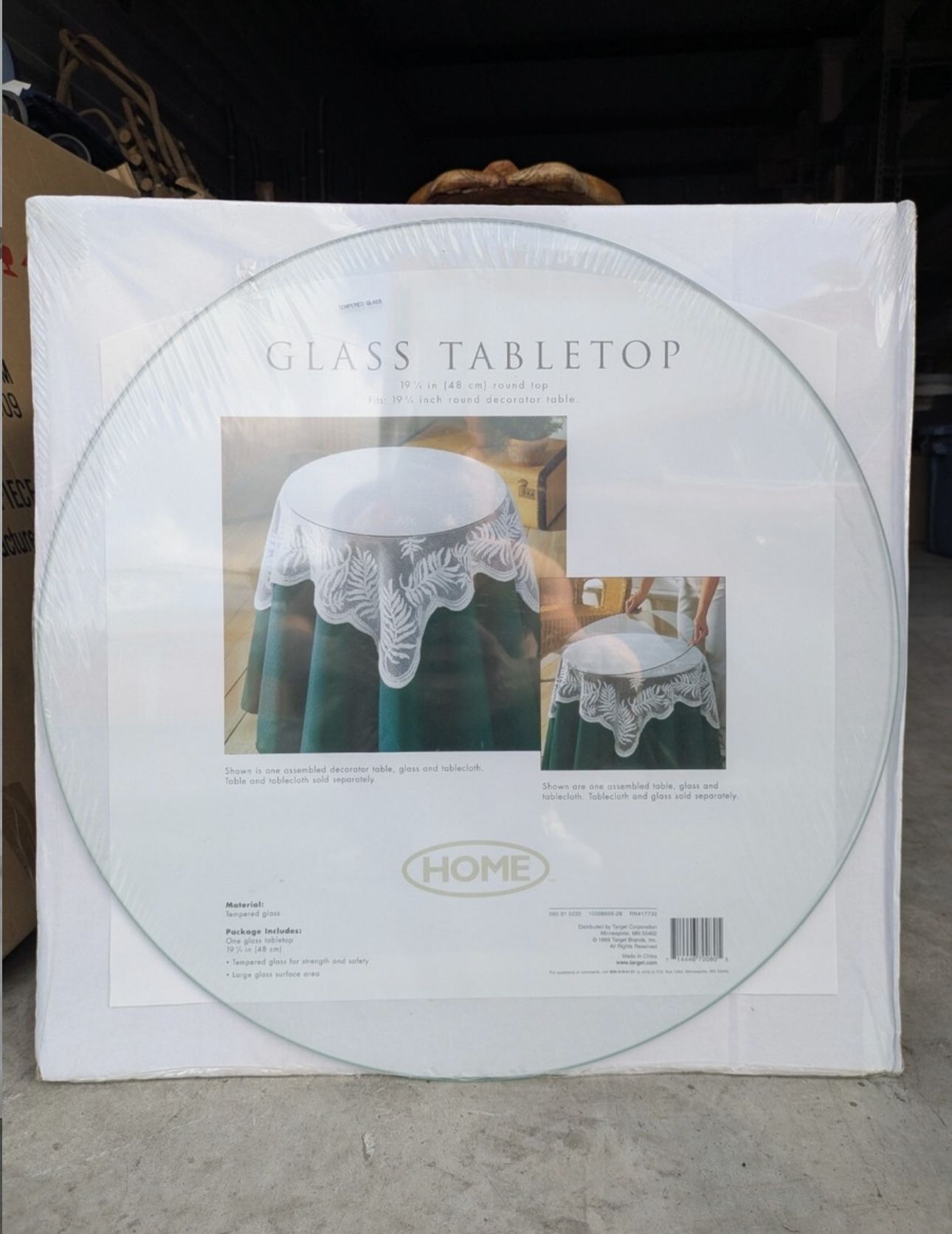 HOME Cross-Base Table & Glass Tabletop 20” Round x 25” Height