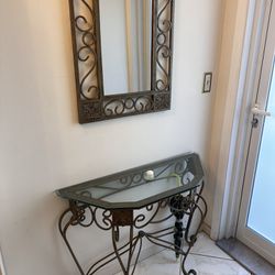 Side Table And Mirror 
