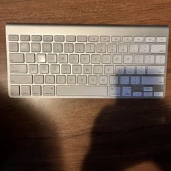 Apple magic Keyboard