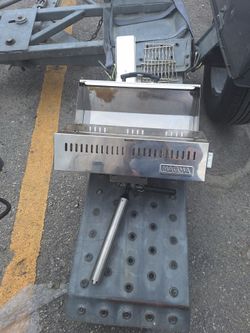GRILLE BOAT