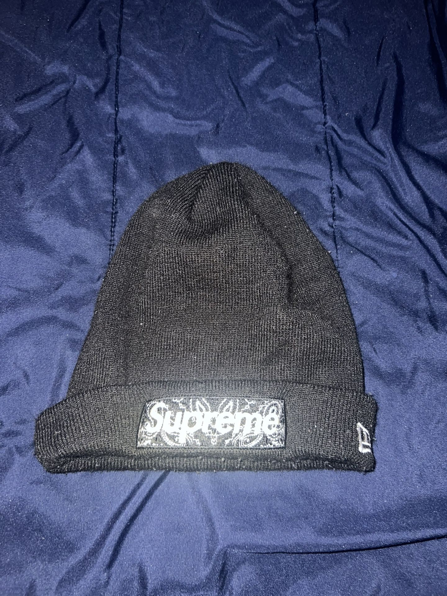 SUPREME BEANIE