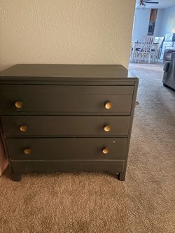 Refinished oversized 3-Drawer Dresser / Nightstand