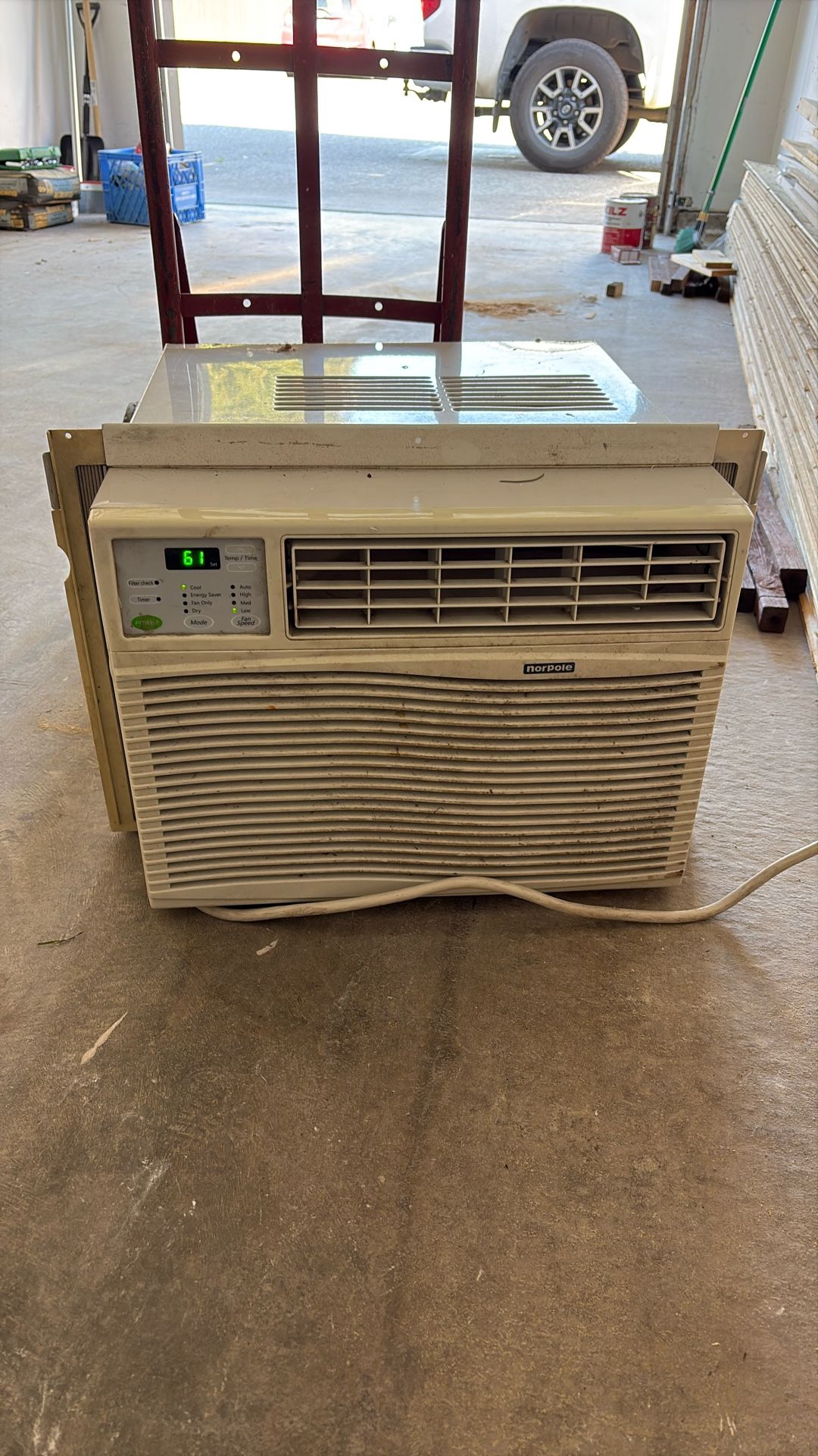 Norpole Air conditioning Unit, Seems To Work Good.
