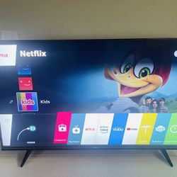 LG 4K TV 55 Inches 