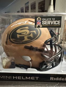 Isaac Guerendo Signed San Francisco 49ers Riddell STS Speed Mini Helmet Beckett
