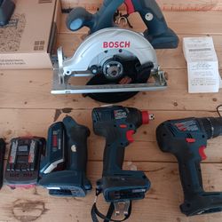 Bosch Set (Drill, Impact Driver/wrench Combo, Circ Saw, Worklight  2 Batteries And Charger)