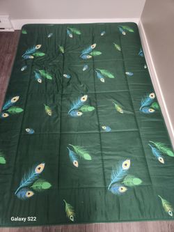 Twin floor mattress