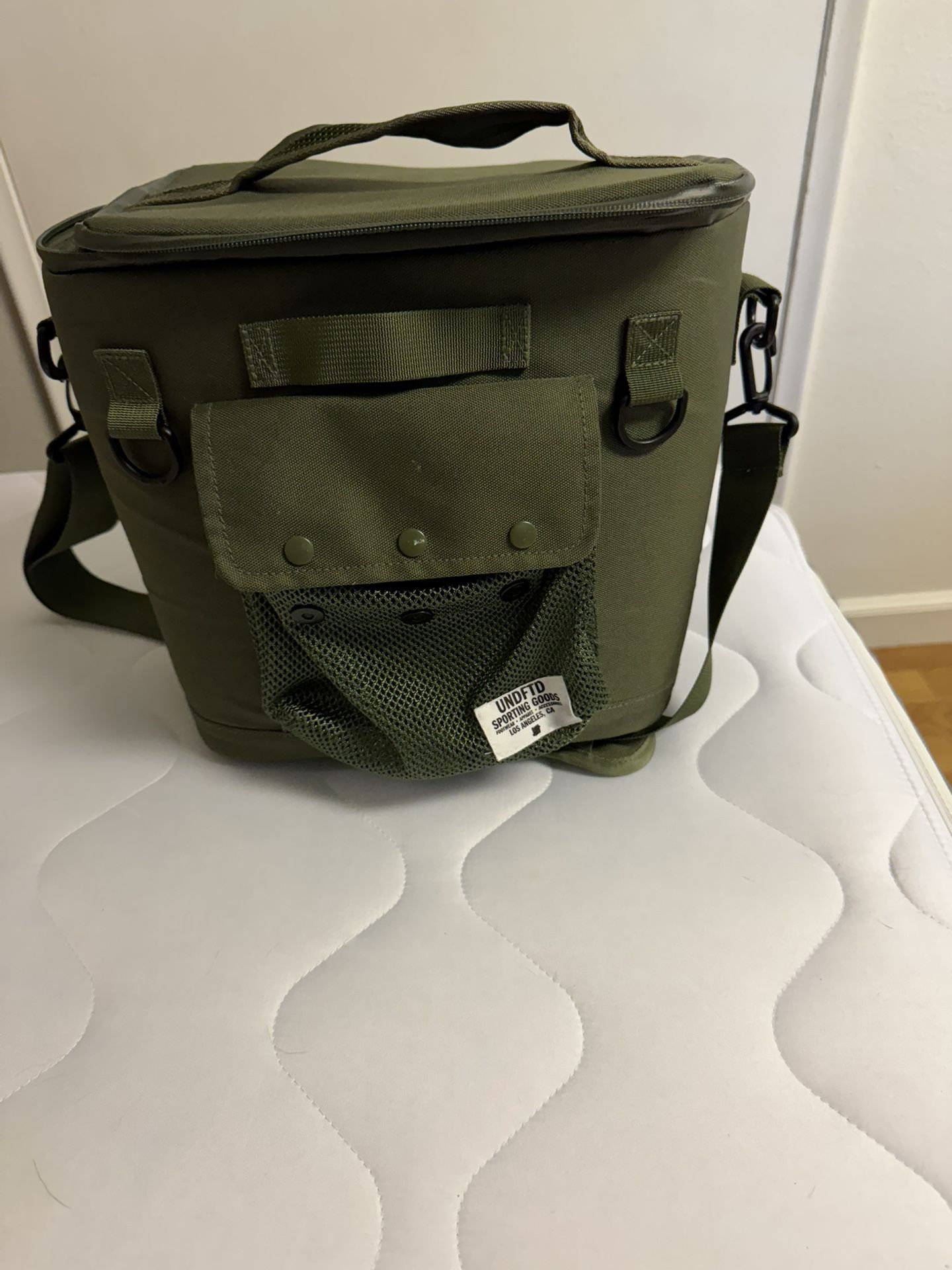 Undefeated Carry Cooler