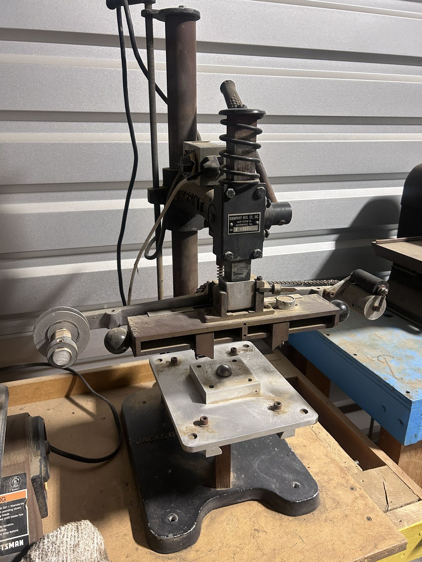 Kwikprint embosser