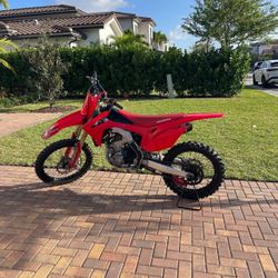 ‏Honda crf (contact info removed)