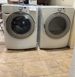 Washer and dryer front load Whirlpool duet Washer and dryer front load whirlpool duet
