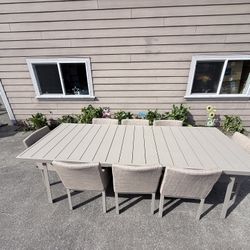 Outdoor Costco Luxury Table Set 