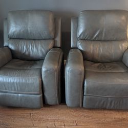$1650 Flexsteel Dark Gray Leather Recliners