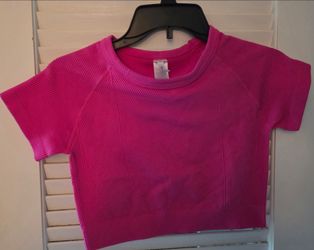 Ladies top size small new wo tag