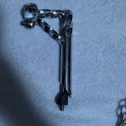 Twisted Metal Handel Bar Holder