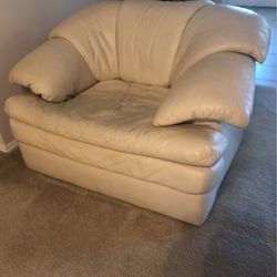 Soft Leather Chair 