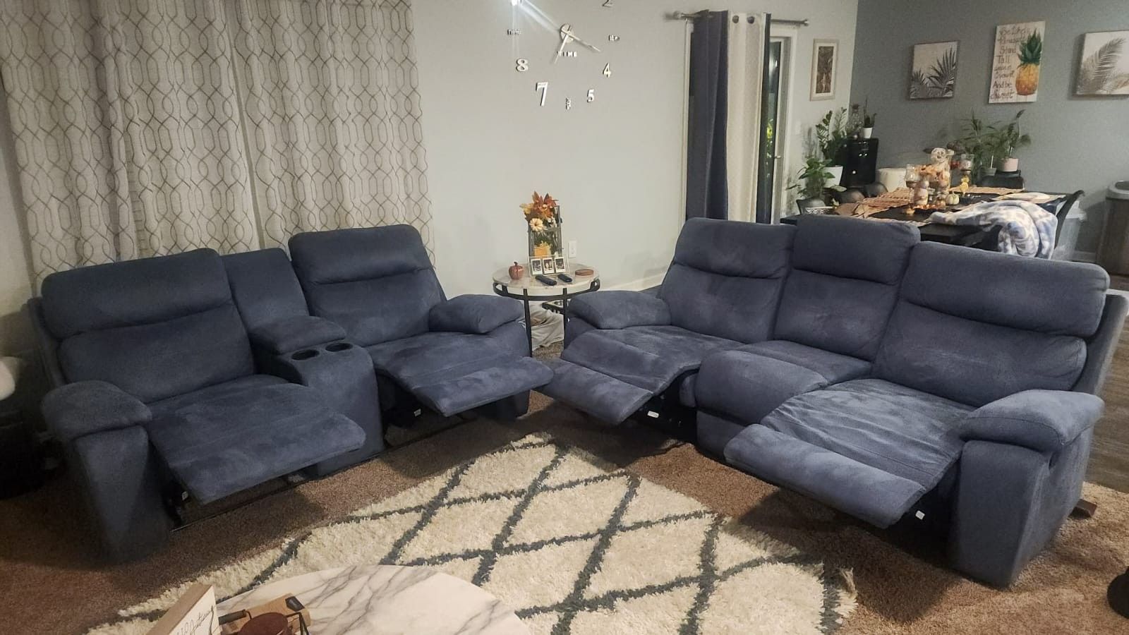 Rooms to Go Living Room Set