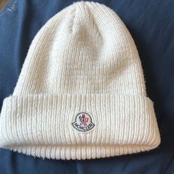 Moncler beanie