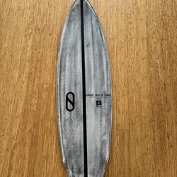 Slater Designs Surfboard 5’6” Firewire 
