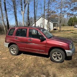 2000 Chevrolet Tracker