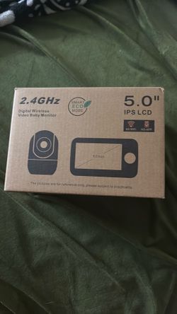 Digital wireless video baby monitor