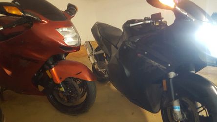 HONDA BLACKBIRD XX CBR 1100 FAST BIKE 9600 MILES YOSHIMURA 4 TO 1 JET KIT