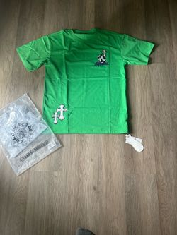 Green chrome heart’s shirt