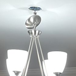 Chandelier In Perfect Condition 