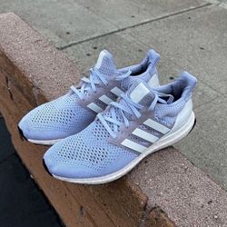 ADIDAS ULTRABOOST SIZE 10 