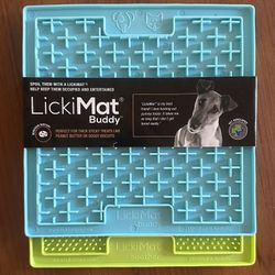2x Brand new Original Pet Dog lick mat Lickimat