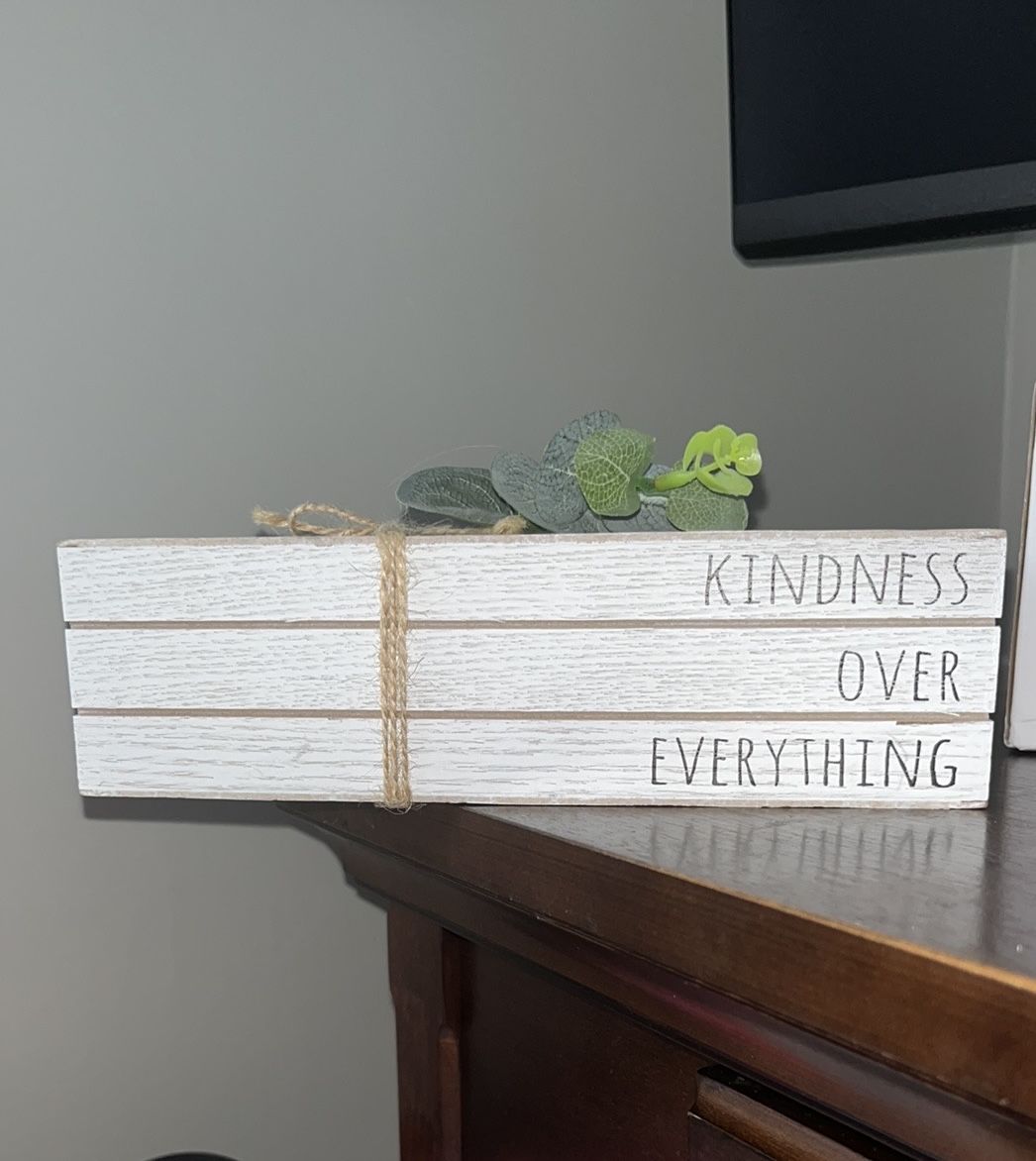 Home Decor Bundle: Succulents & Decorative Block