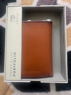Perry Elias wallet