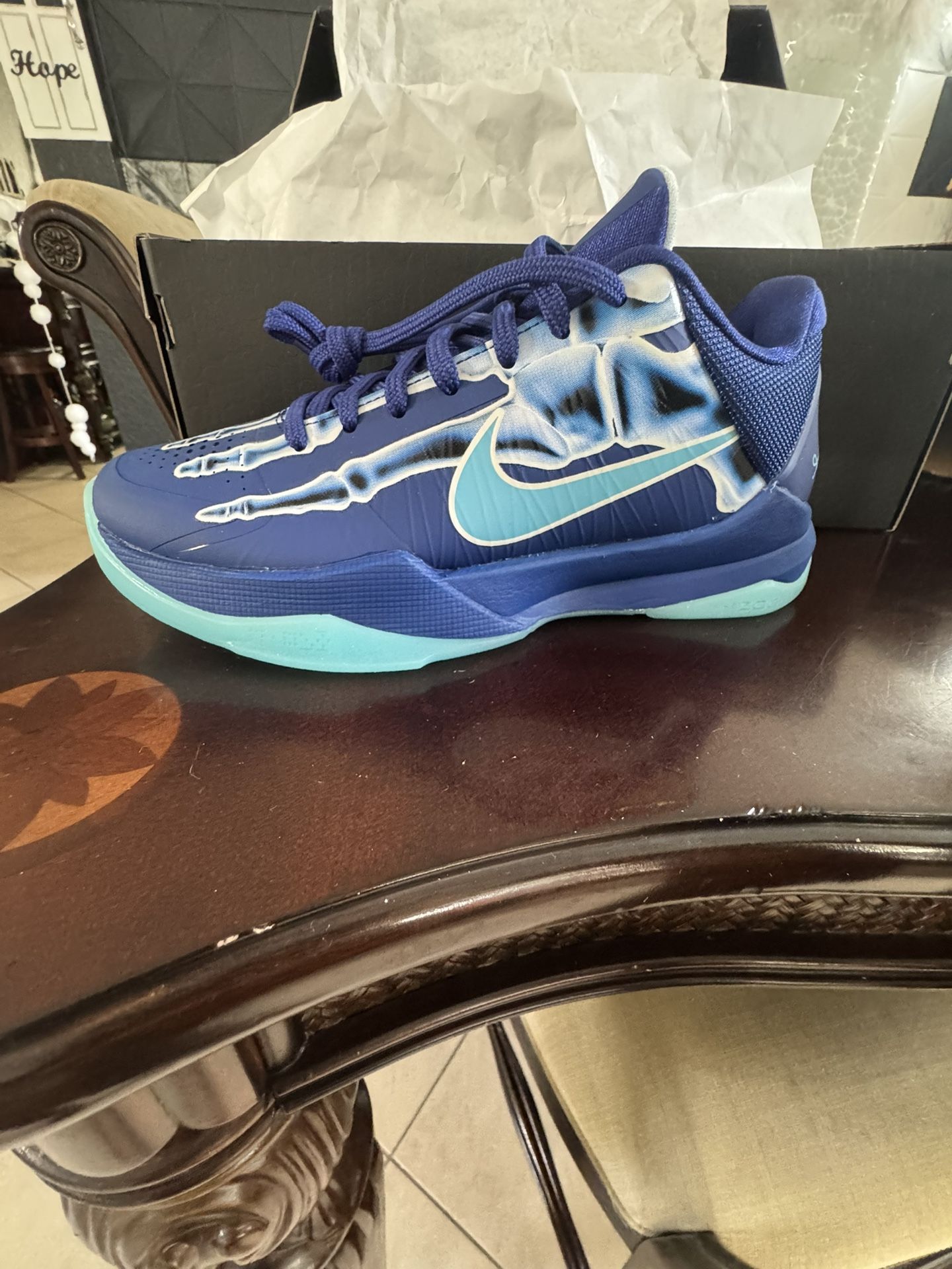 Nike Kobe 5 Protro X Ray Size 4.5 Men’s