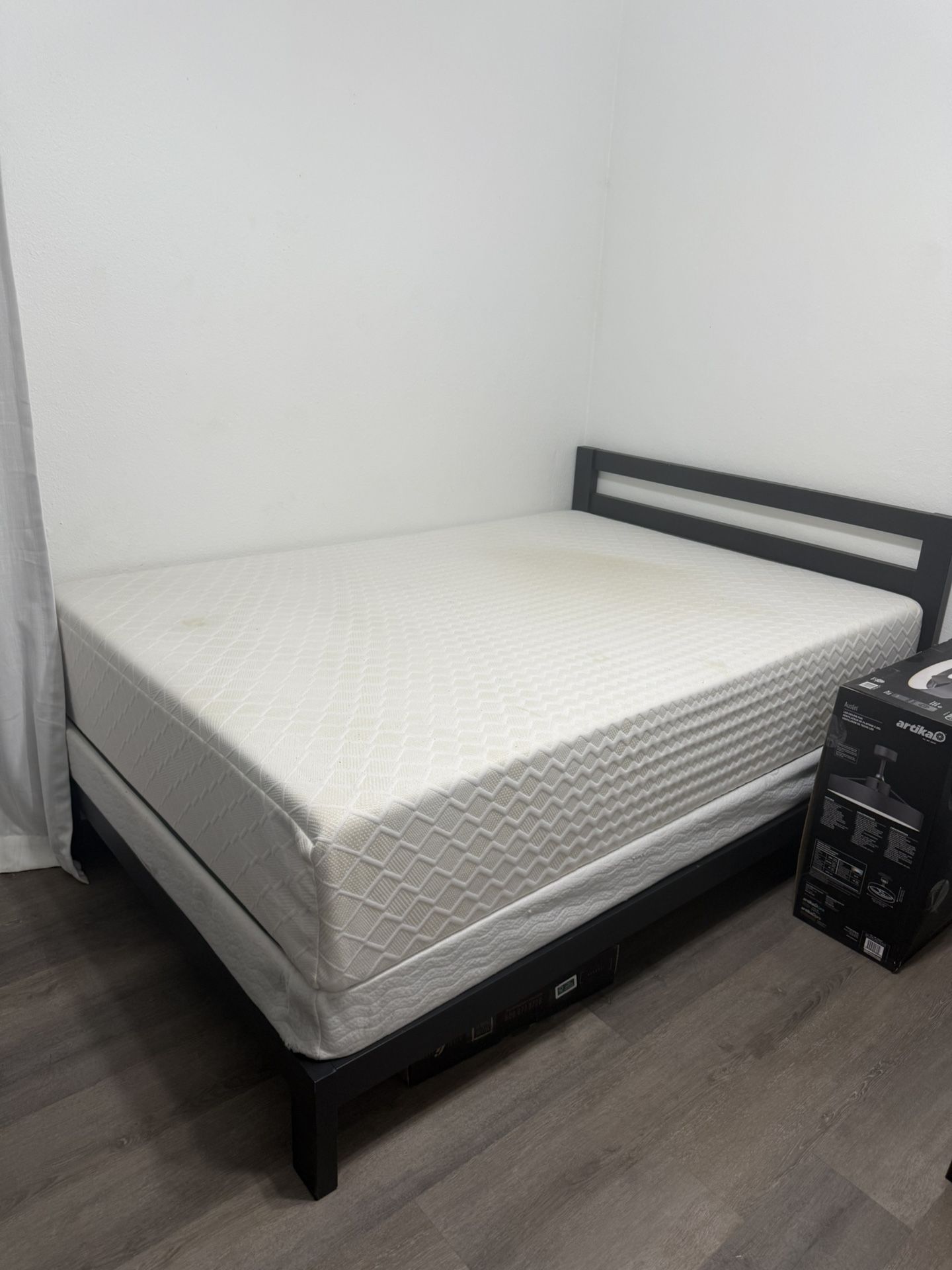 Mattress & Bed frame
