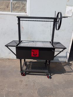 Santa Maria grill brand new redbeardsmokers